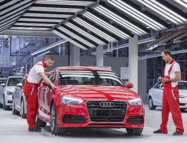 Οι γερμανικές Αρχές εισέβαλαν στα γραφεία της Audi για συσκευές χειραγώγησης των εκπομπών ρύπων (upd)